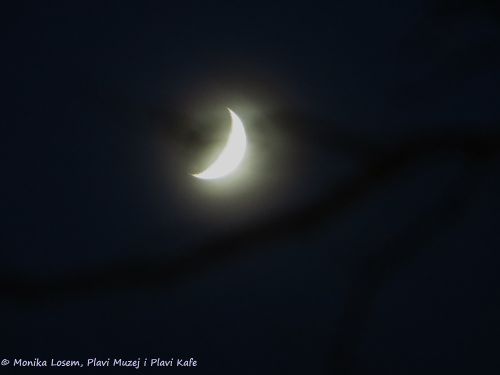 191201 2352 Mond.jpg