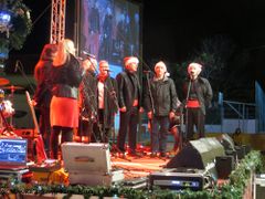 Klapa Intrade aus Vir