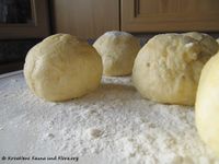 Marillenknödel 130624 2931 k.jpg