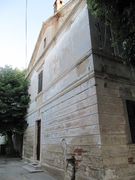 Hier warten noch jede Menge alte Häuser auf ihre Restauration, 09/2013