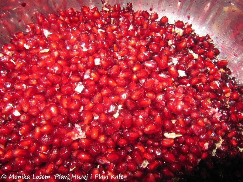 Datei:Granatapfel 151214 2924.jpg